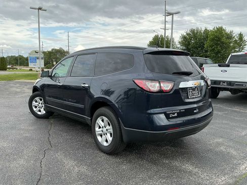 Used 2017 Chevrolet Traverse LS AWD/4WD image 5
