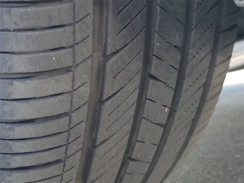 Used 2023 Nissan Altima 2.5 SR image 28