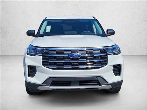New 2026 Ford Explorer Active RWD image 6