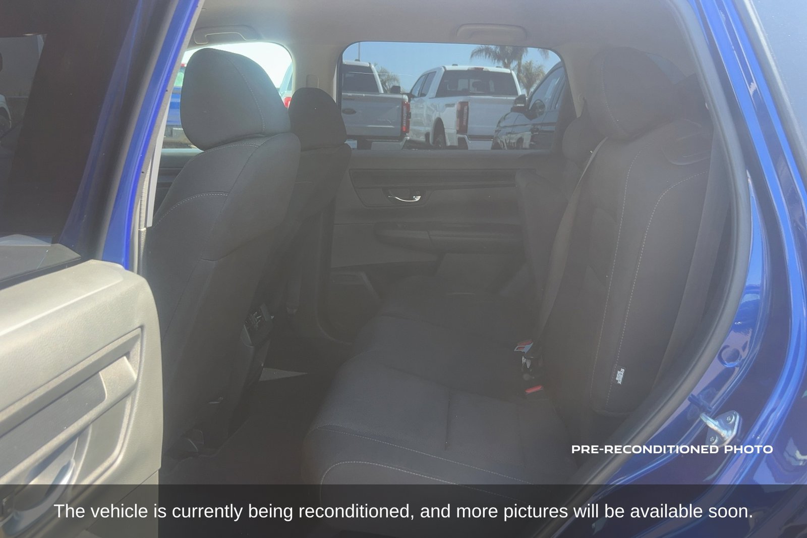 Used 2023 Honda CR-V LX image 12
