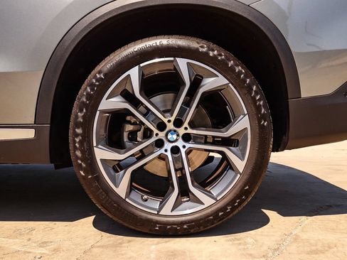 Used 2026 BMW X5 sDrive40i w/ Premium Package RWD image 12