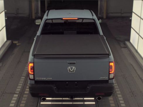 Used 2023 Honda Ridgeline RTL-E image 10
