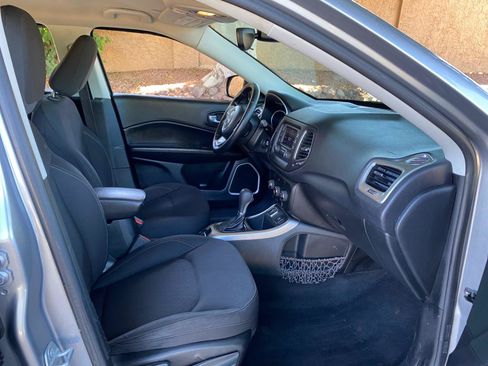 Used 2018 Jeep Compass Sport FWD image 58