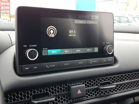 Certified 2025 Honda HR-V Sport image 16