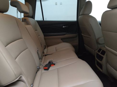 Used 2016 Honda Pilot EX-L image 19