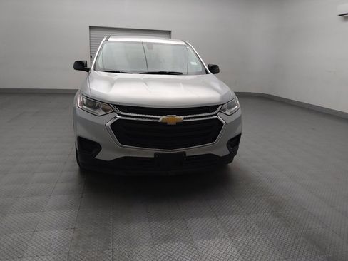 Used 2021 Chevrolet Traverse LS FWD image 14