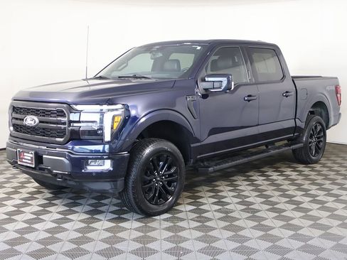 Used 2024 Ford F150 Lariat w/ Equipment Group 502A High AWD/4WD image 11