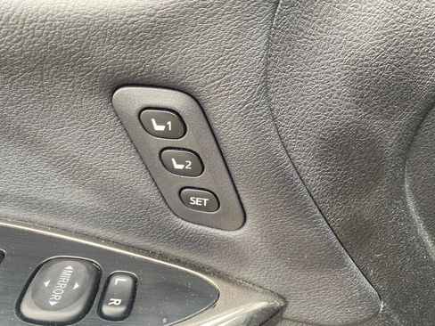 Used 2016 Toyota Avalon XLE Premium FWD image 14