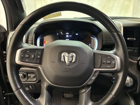 Used 2023 RAM 1500 Laramie AWD/4WD image 14