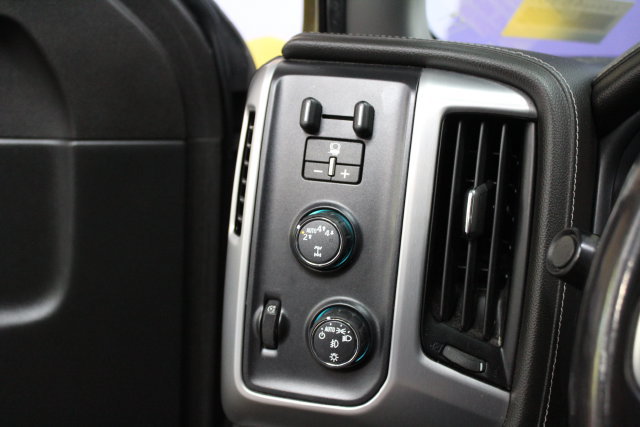Used 2018 GMC Sierra 1500 SLE w/ Elevation Edition AWD/4WD image 15