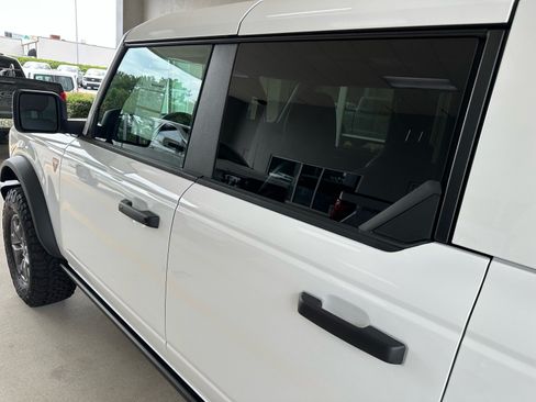 Certified 2025 Ford Bronco Badlands AWD/4WD image 12