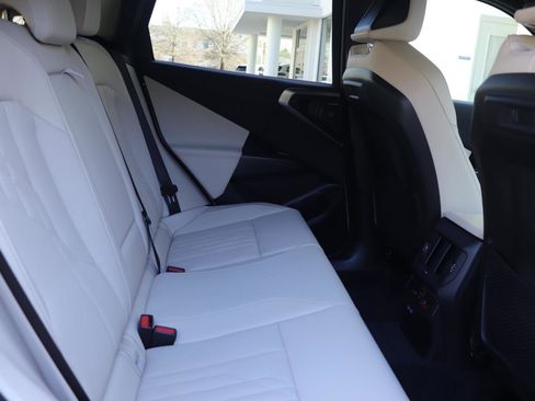 Used 2025 BMW X3 xDrive30i w/ Premium Package image 22