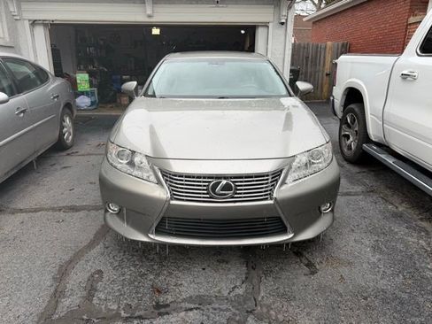 Used 2015 Lexus ES 350 w/ Luxury Package image 1