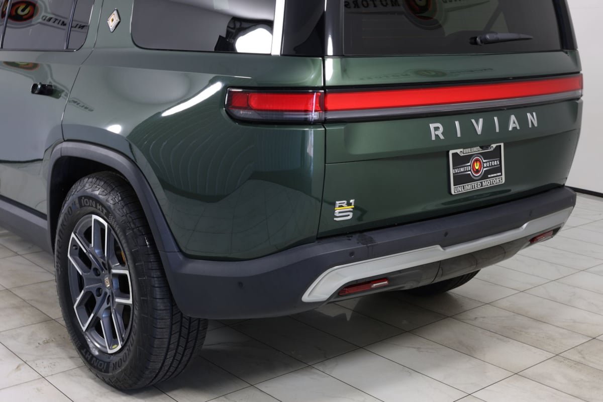Used 2022 Rivian R1S Launch Edition Quad AWD/4WD image 40