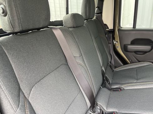 New 2026 Jeep Gladiator Sport image 43