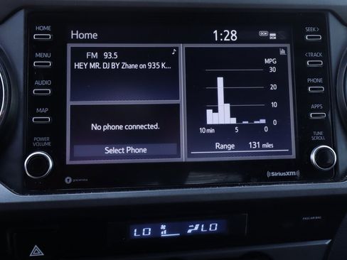 Used 2021 Toyota Tacoma TRD Off-Road w/ Technology Package image 24