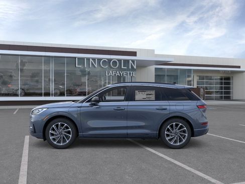 New 2026 Lincoln Corsair Grand Touring image 3