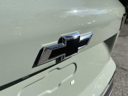 Certified 2025 Chevrolet Equinox ACTIV w/ Safety and Technology Package image 31