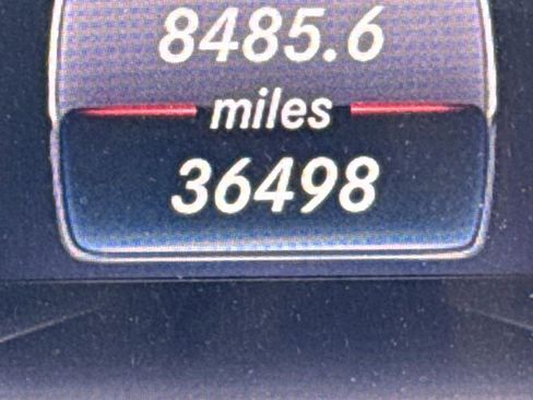 Used 2018 Mercedes-Benz GLE 350 4MATIC image 27