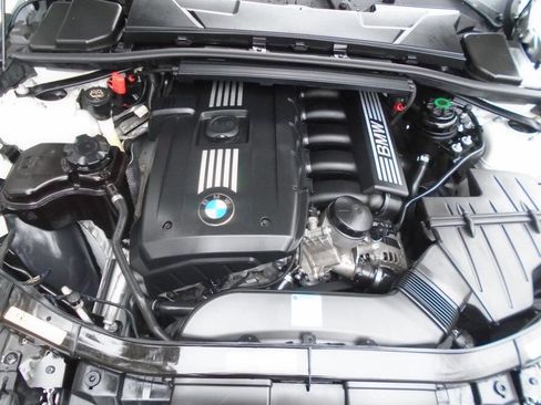 Used 2009 BMW 328i Coupe image 21