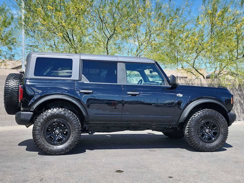Used 2022 Ford Bronco Wildtrak AWD/4WD image 10