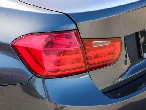 Used 2015 BMW 320i 320i image 7