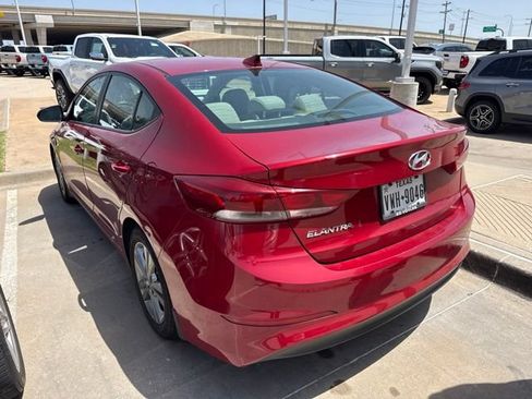 Used 2017 Hyundai Elantra SE w/ SE A/T Tech Package 03 FWD image 4