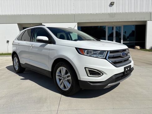 Used 2015 Ford Edge SEL image 3