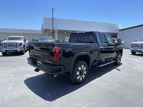 New 2026 GMC Sierra 2500 Denali w/ Max Trailering Package AWD/4WD image 5
