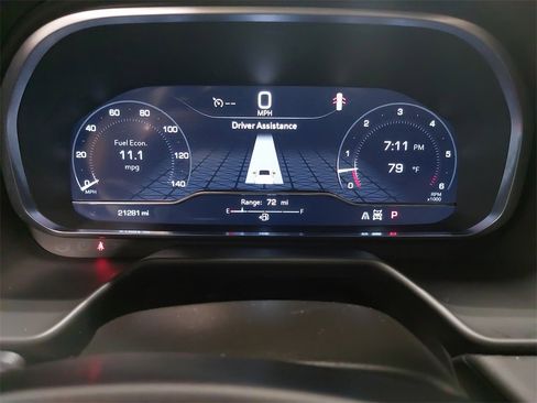 Used 2024 GMC Yukon SLT image 20