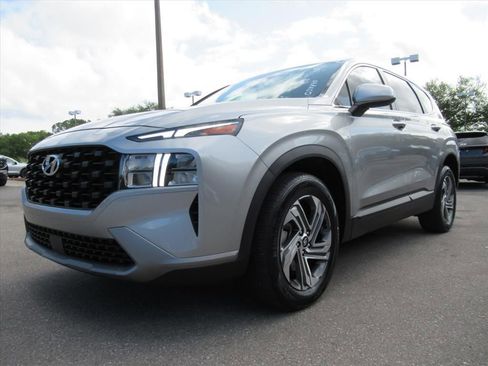 Used 2023 Hyundai Santa Fe SE FWD image 3