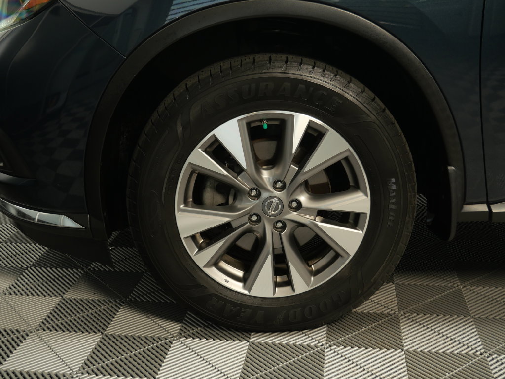 Used 2018 Nissan Murano SL w/ Moonroof Package AWD/4WD image 10