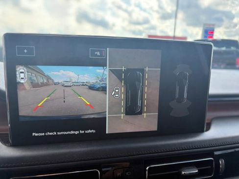 Used 2022 Lincoln Nautilus Reserve w/ Equipment Group 201A image 23