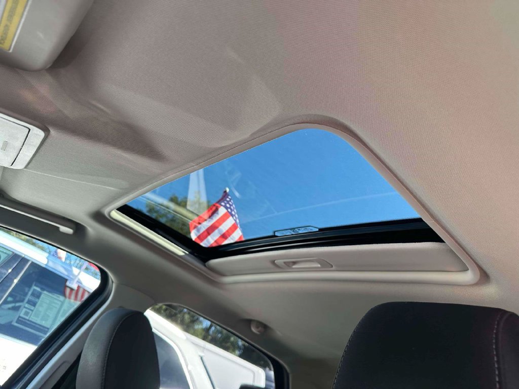 Used 2022 Ford EcoSport SE AWD/4WD image 18