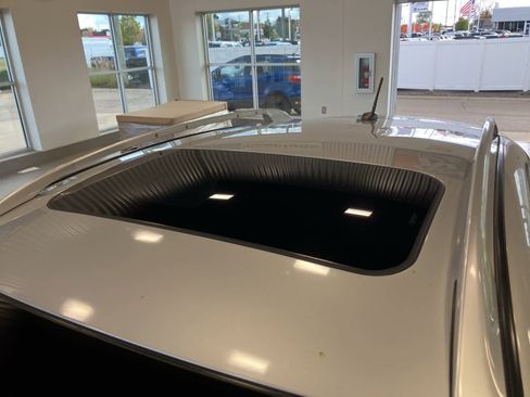 Used 2010 INFINITI EX35 Journey image 10