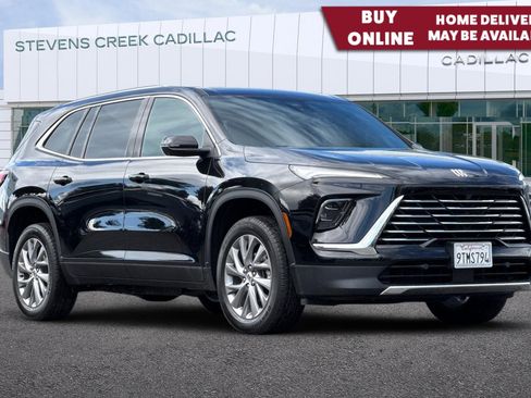 Used 2025 Buick Enclave Preferred image 1