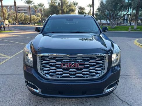 Used 2018 GMC Yukon Denali w/ Open Road Package image 2