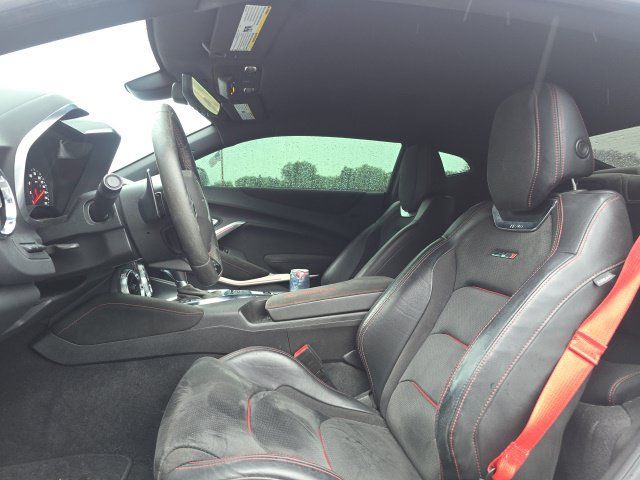 Used 2022 Chevrolet Camaro ZL1 RWD image 13