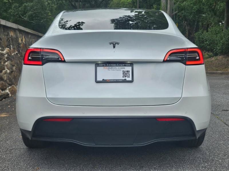 Used 2021 Tesla Model Y Long Range AWD/4WD image 9