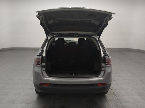 Used 2021 Jeep Compass Sport FWD image 29