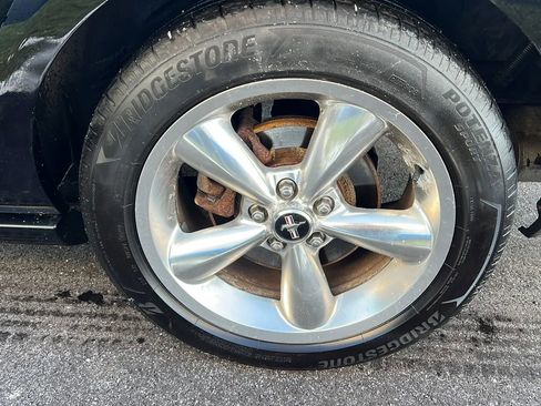 Used 2006 Ford Mustang GT image 26