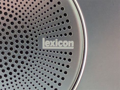 Used 2020 Genesis G70 2.0T w/ Elite Package image 33