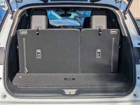 New 2026 INFINITI QX60 Luxe w/ Cargo Package image 12