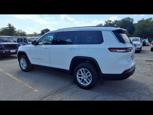 Used 2025 Jeep Grand Cherokee L Laredo AWD/4WD image 6