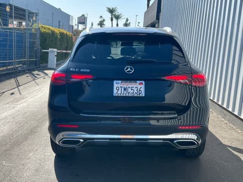 Certified 2025 Mercedes-Benz GLC 300 image 5