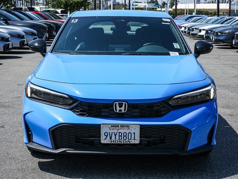 Used 2025 Honda Civic Sport image 2