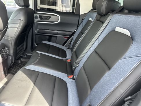 Used 2025 Ford Bronco Sport Outer Banks w/ Outer Banks Tech Package+ AWD/4WD image 12