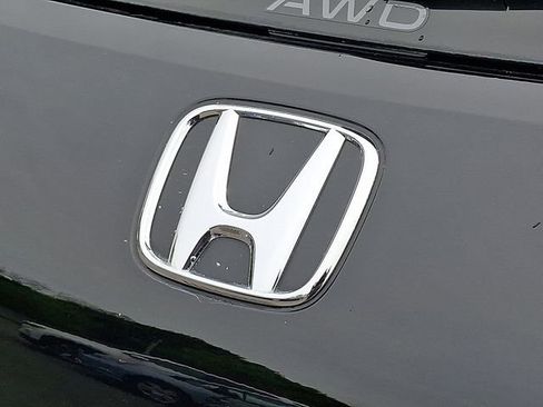 Certified 2023 Honda HR-V LX image 29