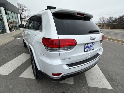 Used 2018 Jeep Grand Cherokee Limited image 9