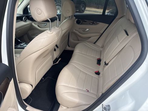 Certified 2019 Mercedes-Benz GLC 300 image 10